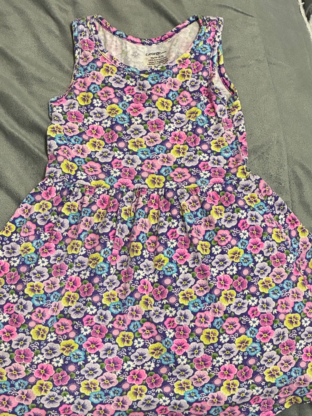 Baby Girls dress size 4-5